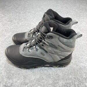 Men Merrell boots size 8.5 select dry, 200 gram insulation.